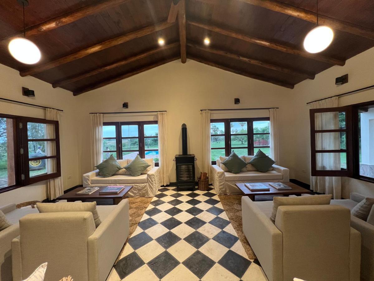 Estancia Ibera Colonia Carlos Pellegrini  Εξωτερικό φωτογραφία