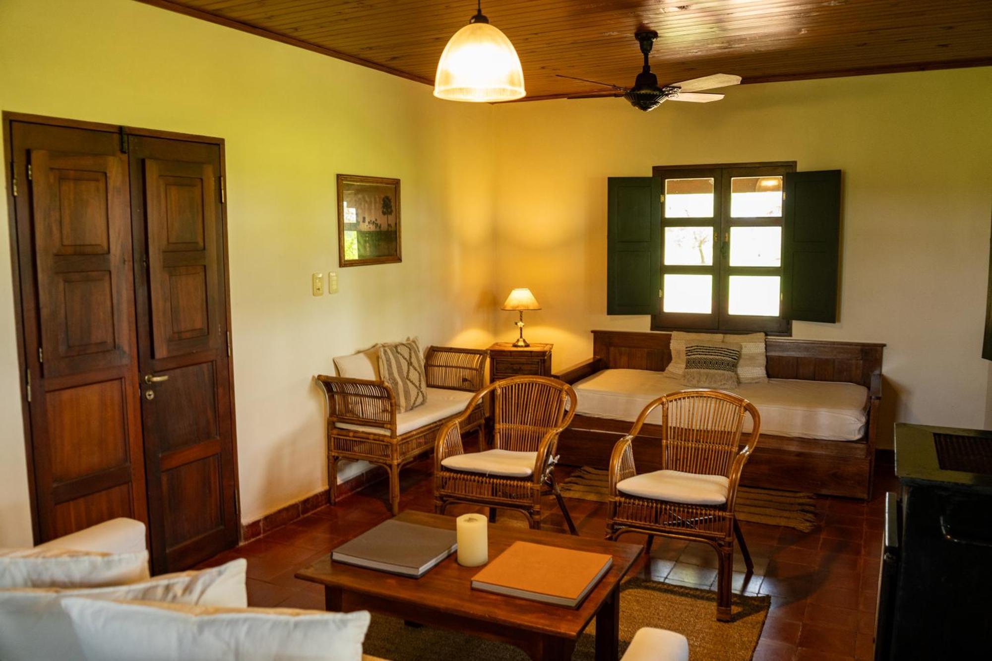 Estancia Ibera Colonia Carlos Pellegrini  Εξωτερικό φωτογραφία