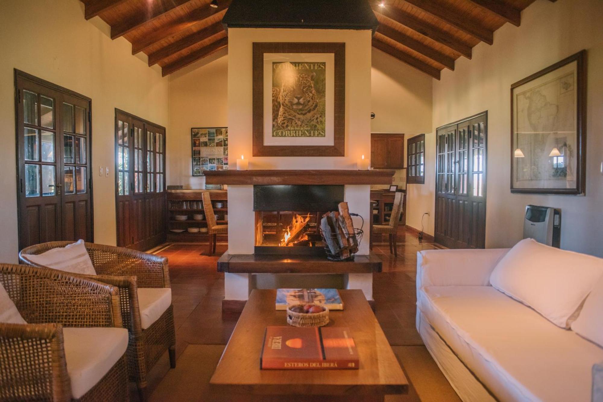 Estancia Ibera Colonia Carlos Pellegrini  Εξωτερικό φωτογραφία